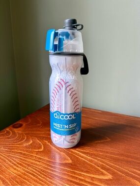 O2Cool Mist 'N Sip Blue Baseball Water Bottle